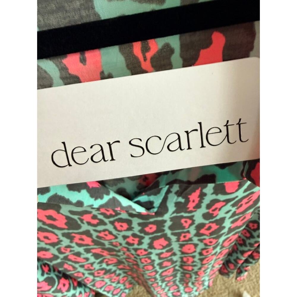 Dear Scarlett - Plus Size Animal Print Lizzy Top with Tab Sleeve - 2X - Picture 4 of 4
